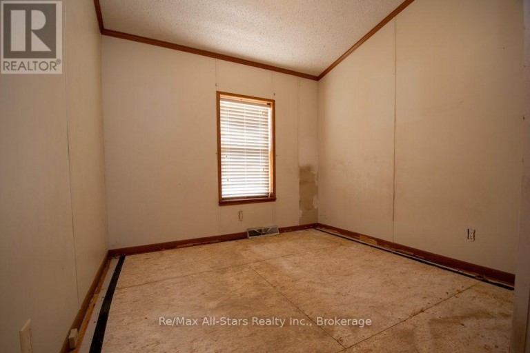 4 MCGREGOR DRIVE, Otonabee-South Monaghan, Ontario, K0L2G0