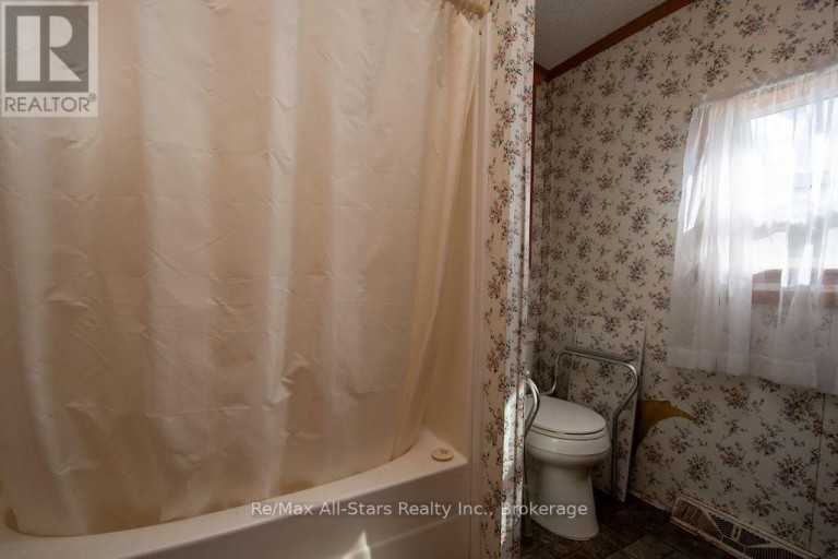 4 MCGREGOR DRIVE, Otonabee-South Monaghan, Ontario, K0L2G0