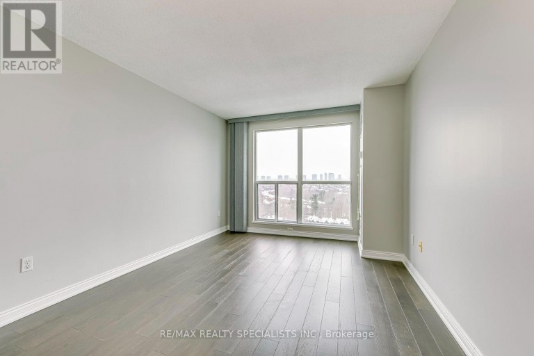 1605 - 2177 BURNHAMTHORPE ROAD W, Mississauga (Erin Mills), Ontario, L5L5P9