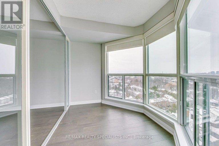 1605 - 2177 BURNHAMTHORPE ROAD W, Mississauga (Erin Mills), Ontario, L5L5P9