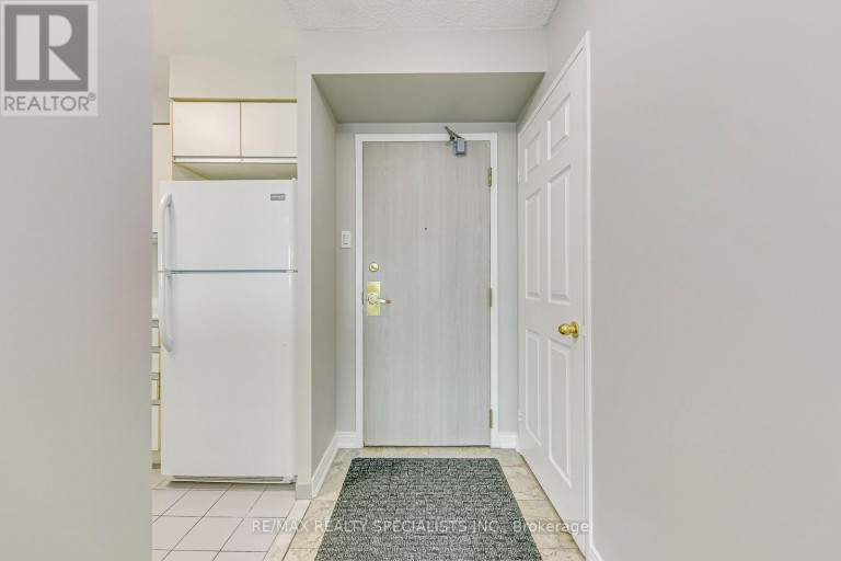 1605 - 2177 BURNHAMTHORPE ROAD W, Mississauga (Erin Mills), Ontario, L5L5P9