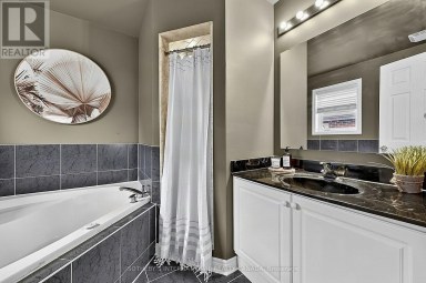 4 BRECKEN DRIVE Georgina (Keswick South) Ontario photo 22
