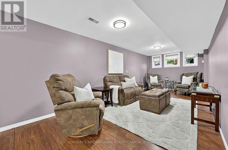 4 BRECKEN DRIVE, Georgina (Keswick South), Ontario, L4P4A3