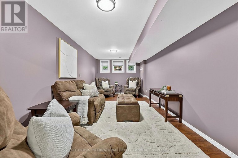 4 BRECKEN DRIVE, Georgina (Keswick South), Ontario, L4P4A3