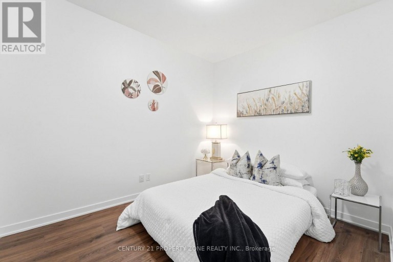 719 - 405 DUNDAS STREET W, Oakville (GO Glenorchy), Ontario, L6M4M2