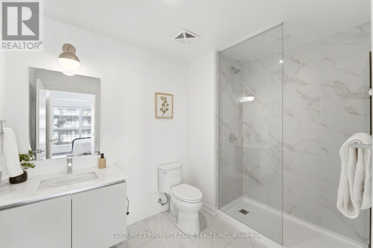 719 - 405 DUNDAS STREET W, Oakville (GO Glenorchy), Ontario, L6M4M2