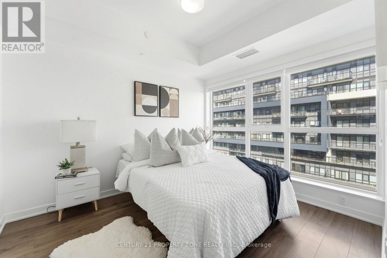 719 - 405 DUNDAS STREET W, Oakville (GO Glenorchy), Ontario, L6M4M2