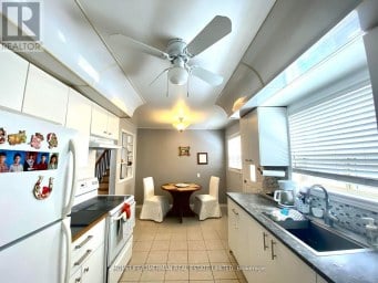 3 BENTON STREET Brampton (Bram East) Ontario photo 4