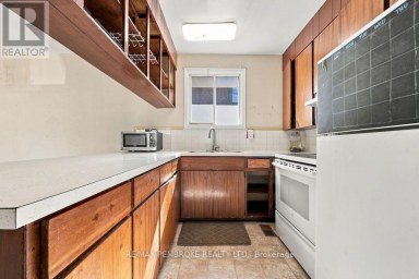 570 MOFFAT STREET Pembroke Ontario photo 16