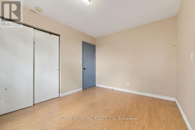570 MOFFAT STREET Pembroke Ontario photo 20