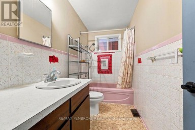 570 MOFFAT STREET Pembroke Ontario photo 25