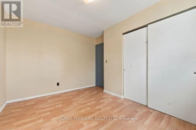 570 MOFFAT STREET Pembroke Ontario photo 28