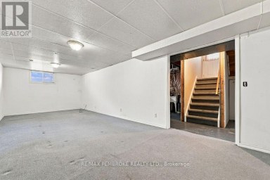 570 MOFFAT STREET Pembroke Ontario photo 29