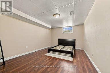 570 MOFFAT STREET Pembroke Ontario photo 34