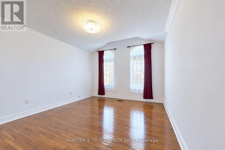 66 CHAYA SARA GARDENS, Vaughan (Patterson), Ontario, L6A0Z7