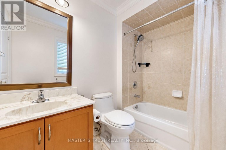 66 CHAYA SARA GARDENS, Vaughan (Patterson), Ontario, L6A0Z7
