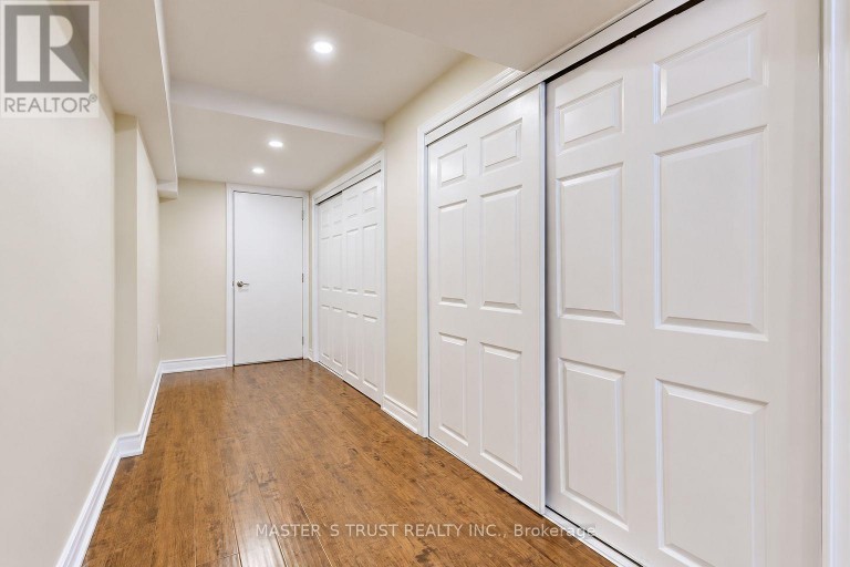 66 CHAYA SARA GARDENS, Vaughan (Patterson), Ontario, L6A0Z7