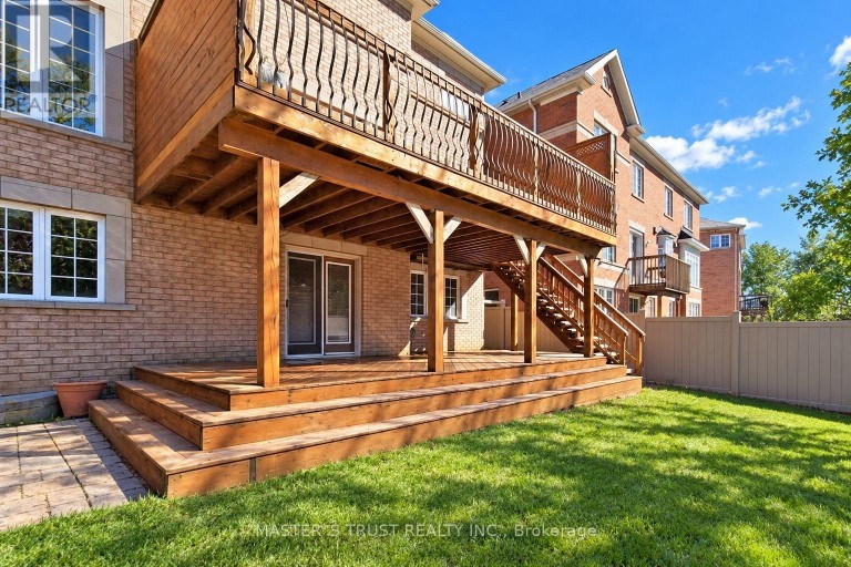66 CHAYA SARA GARDENS, Vaughan (Patterson), Ontario, L6A0Z7