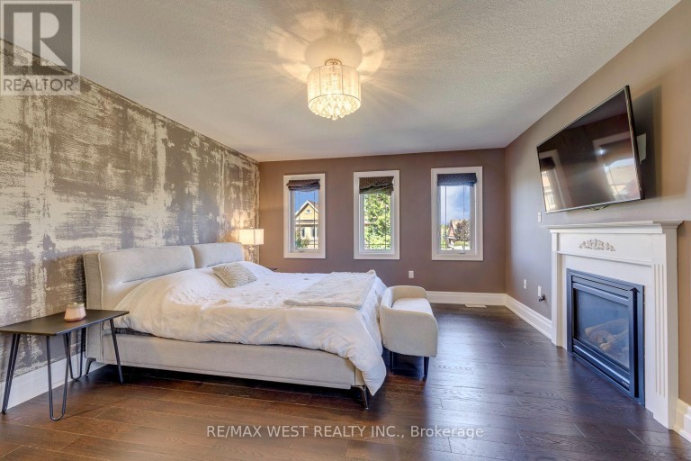 213 EIGHT AVENUE, New Tecumseth (Alliston), Ontario, L9R1Z6