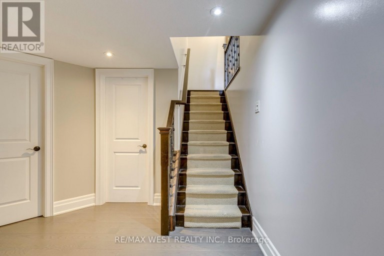 213 EIGHT AVENUE, New Tecumseth (Alliston), Ontario, L9R1Z6