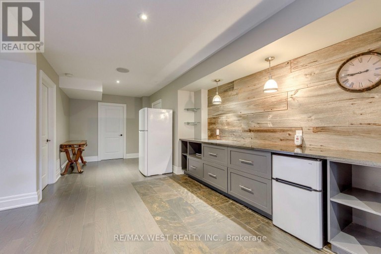 213 EIGHT AVENUE, New Tecumseth (Alliston), Ontario, L9R1Z6