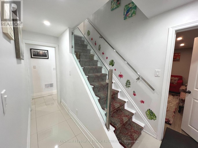 5359 KITCHENER STREET, Niagara Falls (Clifton Hill), Ontario, L2G1B6