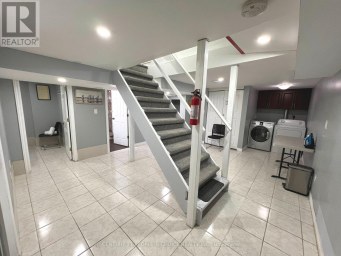 5359 KITCHENER STREET Niagara Falls (Clifton Hill) Ontario photo 17