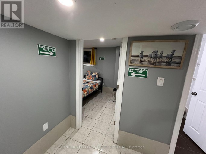 5359 KITCHENER STREET, Niagara Falls (Clifton Hill), Ontario, L2G1B6