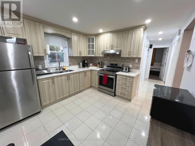 5359 KITCHENER STREET, Niagara Falls (Clifton Hill), Ontario, L2G1B6