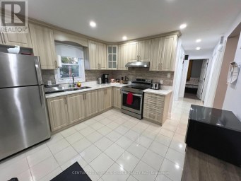 5359 KITCHENER STREET Niagara Falls (Clifton Hill) Ontario photo 6