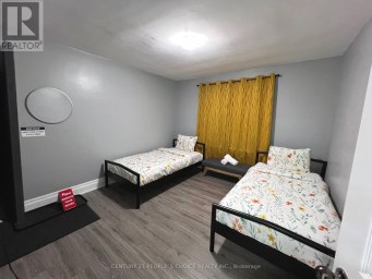5359 KITCHENER STREET Niagara Falls (Clifton Hill) Ontario photo 9