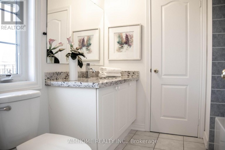 11 ALPACA DRIVE, Richmond Hill (Jefferson), Ontario, L4E0E6