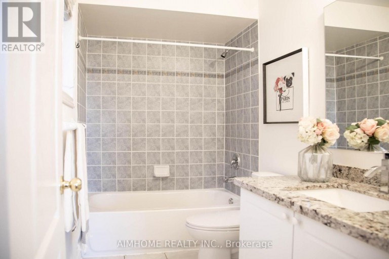 11 ALPACA DRIVE, Richmond Hill (Jefferson), Ontario, L4E0E6