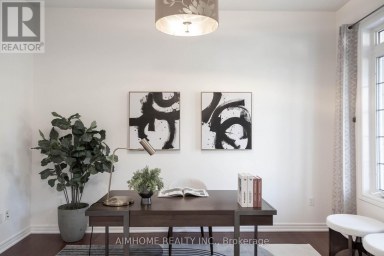 11 ALPACA DRIVE Richmond Hill (Jefferson) Ontario photo 3