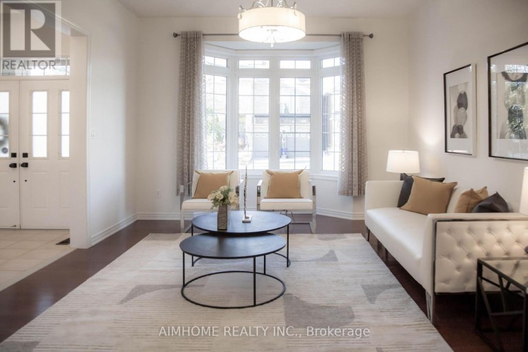 11 ALPACA DRIVE, Richmond Hill (Jefferson), Ontario, L4E0E6