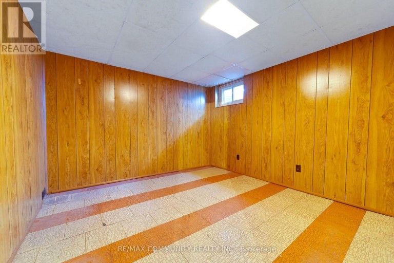 30 BRIDLINGTON STREET, Toronto (Woburn), Ontario, M1H2L5
