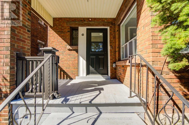 176 LONDON STREET S, Hamilton (Delta), Ontario, L8K2G9