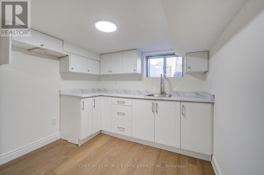 176 LONDON STREET S Hamilton (Delta) Ontario photo 46