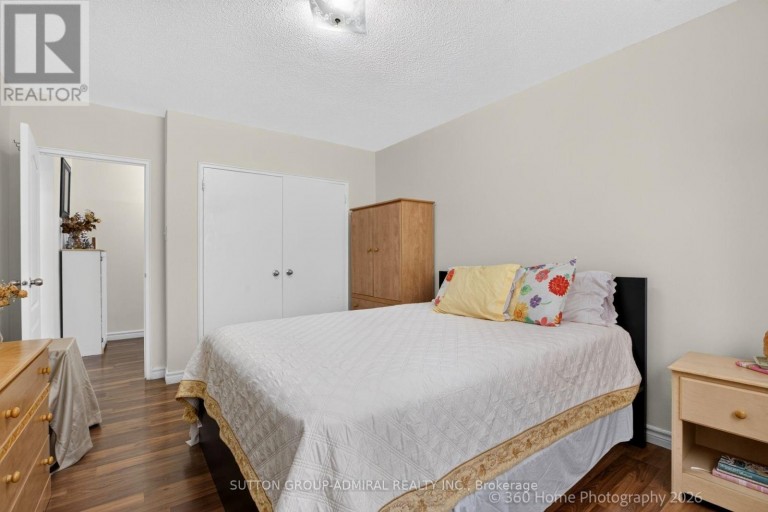 202 - 80 GRANDRAVINE DRIVE, Toronto (York University Heights), Ontario, M3J1B2