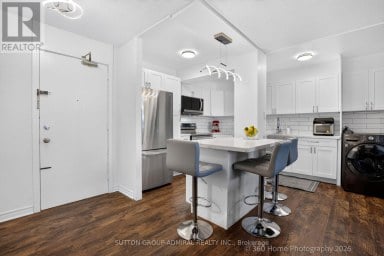 202 - 80 GRANDRAVINE DRIVE Toronto (York University Heights) Ontario photo 2