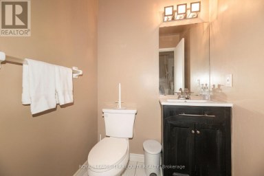 5 HEAVER DRIVE Whitby (Pringle Creek) Ontario photo 16