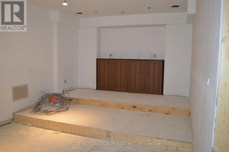 1623 MAGENTA COURT, Mississauga (Mineola), Ontario, L5G3A6