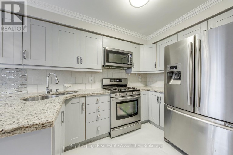 6978 LISANNE COURT, Mississauga (Lisgar), Ontario, L5N6Z7