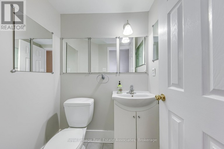 6978 LISANNE COURT, Mississauga (Lisgar), Ontario, L5N6Z7