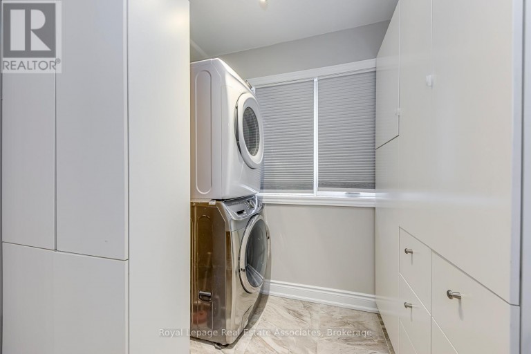 6978 LISANNE COURT, Mississauga (Lisgar), Ontario, L5N6Z7