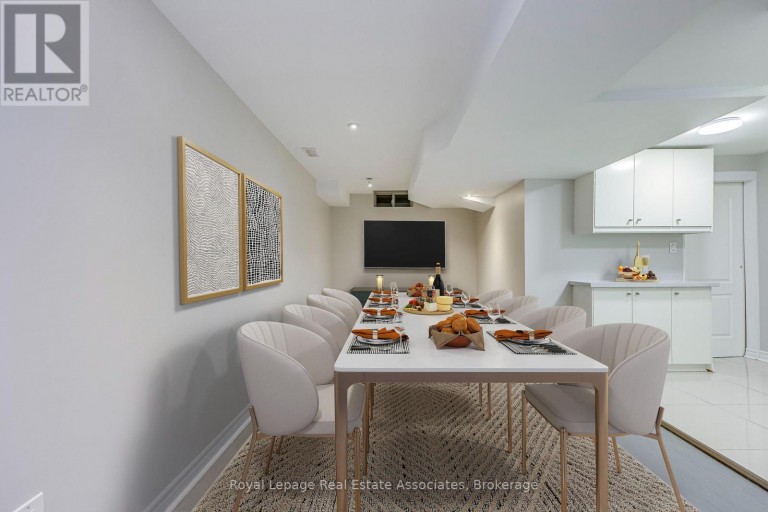 6978 LISANNE COURT, Mississauga (Lisgar), Ontario, L5N6Z7