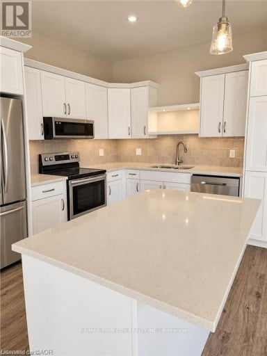 74 KEBA CRESCENT, Tillsonburg, Ontario, N4G0K7