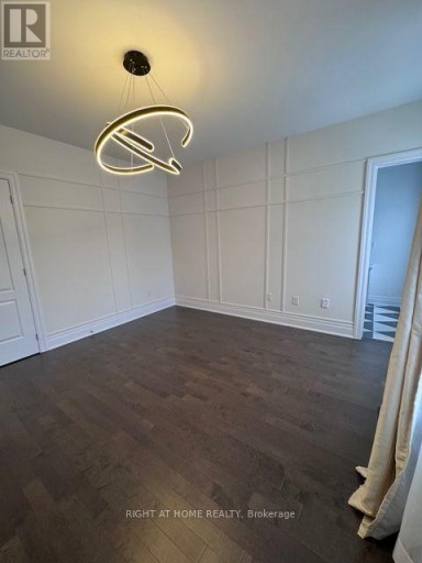 21 CASAVANT COURT, Vaughan (Patterson), Ontario, L6A5A5