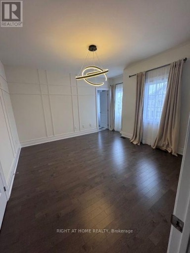 21 CASAVANT COURT, Vaughan (Patterson), Ontario, L6A5A5