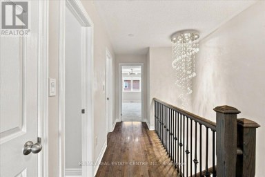 1053 JOB CRESCENT Milton (HA Harrison) Ontario photo 17